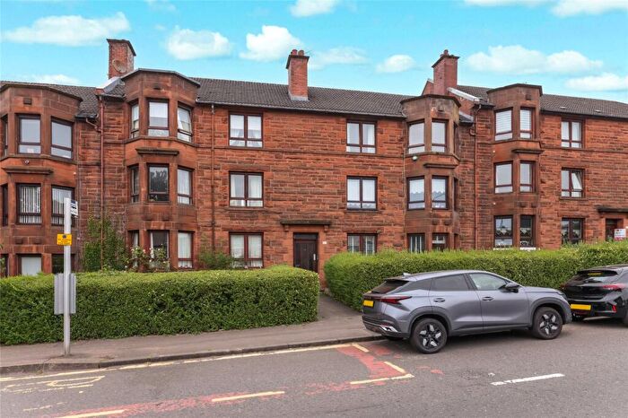 2 Bedroom Flat For Sale In Cumbernauld Road, Riddrie, Glasgow, G33