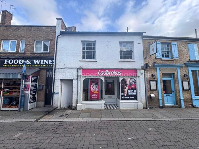 Studio To Rent In St Neots, PE19