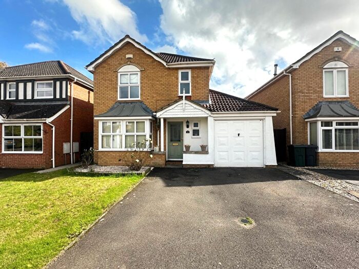 4 Bedroom Property To Rent In Chestnut Lane, Kingsnorth, Ashford, TN23