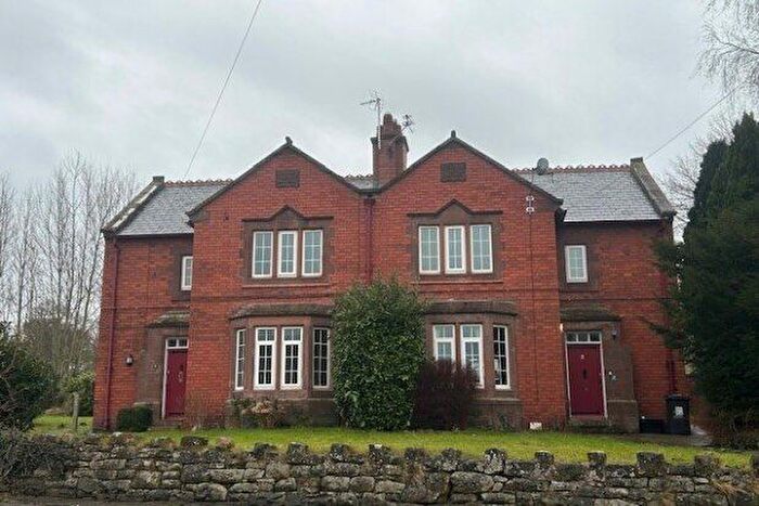 3 Bedroom Cottage To Rent In Cefn Road, Wrexham, LL13