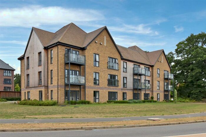 2 Bedroom Apartment To Rent In Millard Place, Arborfield Green, Reading, Berkshire, RG2