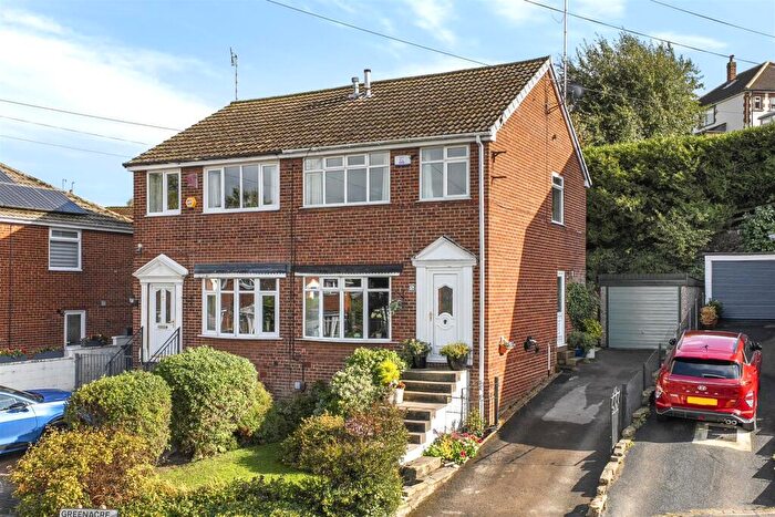 3 Bedroom Semi Detached House For Sale In Greenacre Park Rise, Rawdon, LS19
