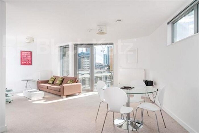 2 Bedroom Flat To Rent In Plumbers Row, Whitechapel, E1