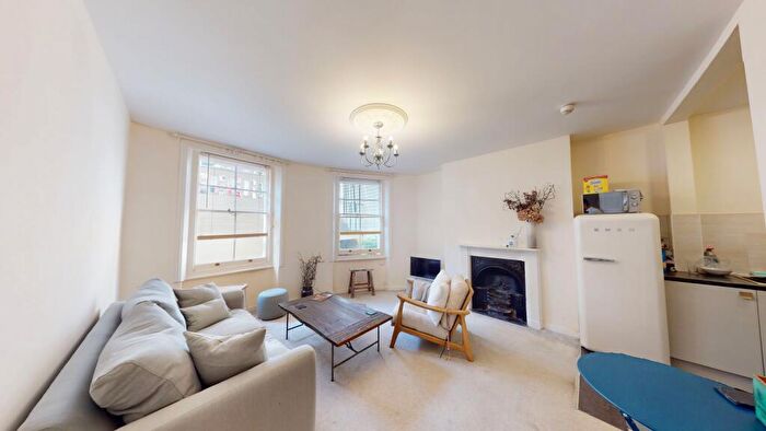 2 Bedroom Flat To Rent In Brunswick Road, Hove, BN3