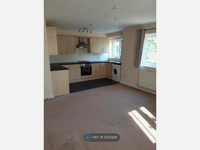 2 Bedroom Flat To Rent In St. Barbara's Close, Ashchurch, Tewkesbury, GL20