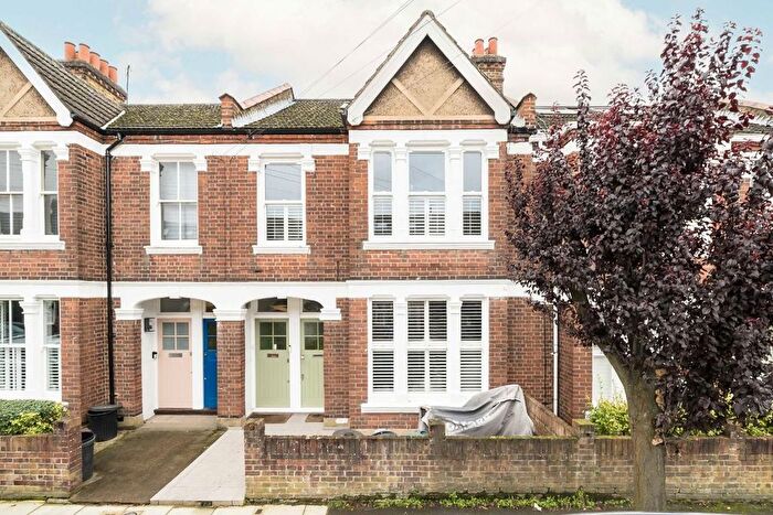 4 Bedroom Maisonette To Rent In Waldron Road, London, SW18