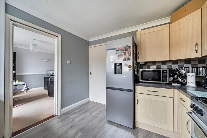 3 Bedroom Property For Sale In , Field Way, Denmead, Hampshire, PO7