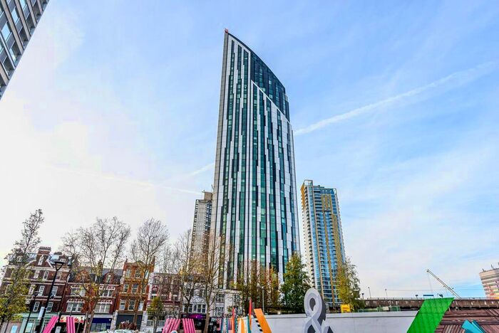1 Bedroom Flat To Rent In Walworth Road, Elephant And Castle, London, SE1