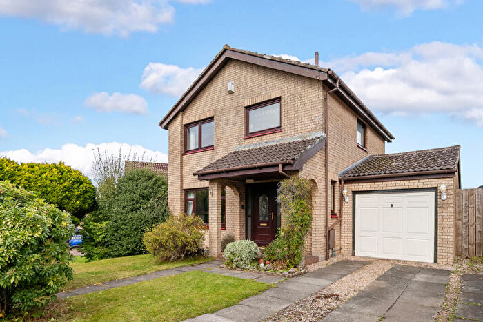 3 Bedroom Detached House For Sale In Barberry Avenue, Glasgow, Glasgow City, G53