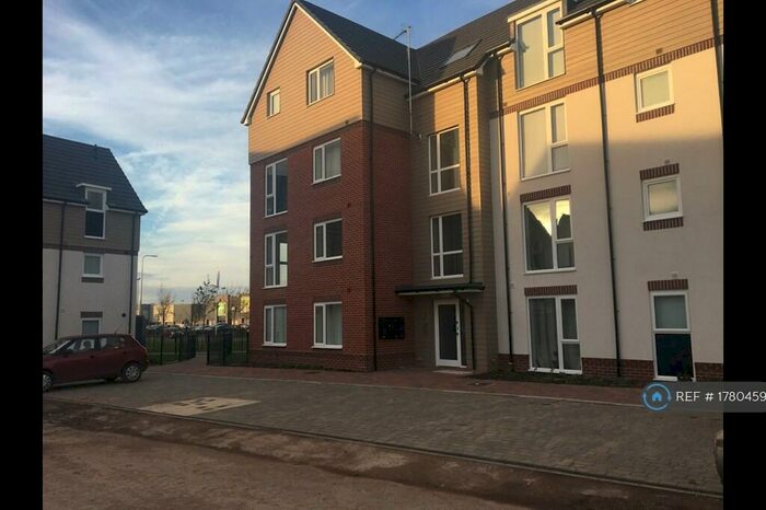 2 Bedroom Flat To Rent In Marigold House, Rugby, CV21