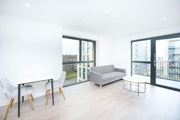 1 Bedroom Apartment To Rent In Azure Apartments, Dragonfly Walk, Woodberry Down, N4