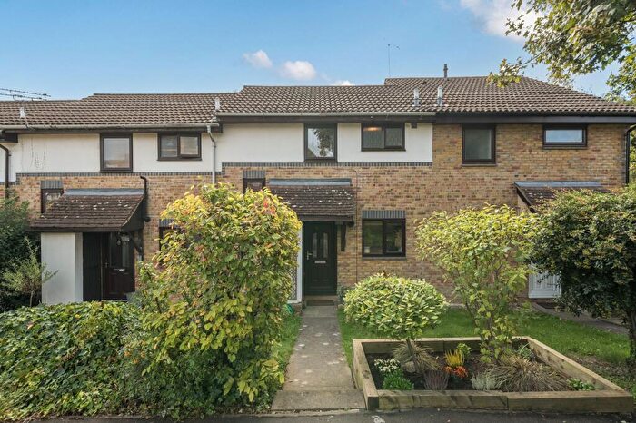 2 Bedroom Terraced House For Sale In Lowden Close, Winchester, SO22