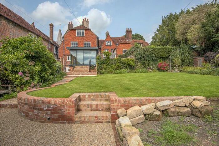 5 Bedroom End Of Terrace House To Rent In High Street, Mayfield, East Sussex, TN20