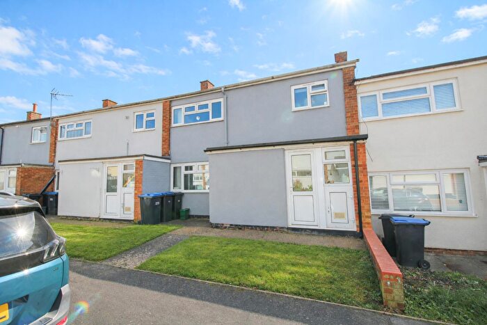3 Bedroom Terraced House For Sale In Hookfield, Harlow, CM18