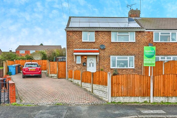 3 Bedroom Semi Detached House For Sale In Macdonald Square, Ilkeston, DE7