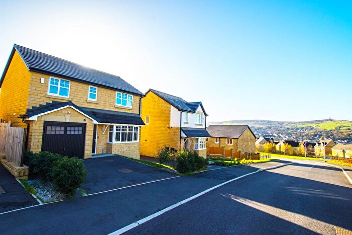 4 Bedroom Detached House For Sale In Eccles Mews, Darwen, BB3