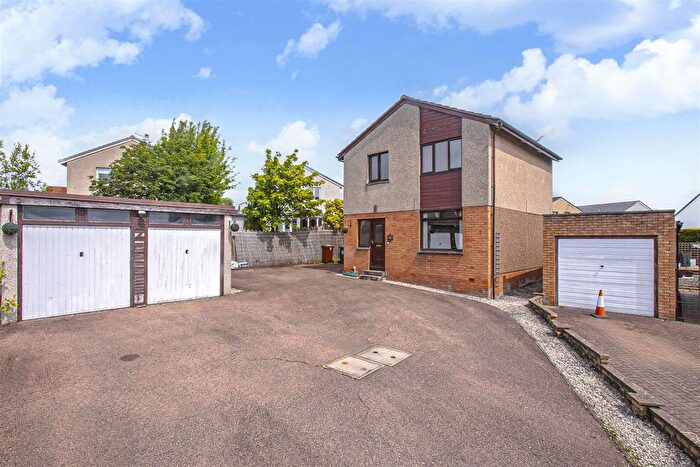 3 Bedroom Detached House For Sale In Woodbank Grove, Comrie, KY12