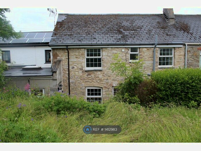 4 Bedroom Semi-Detached House To Rent In The Square, Mount Hawke, Truro, TR4