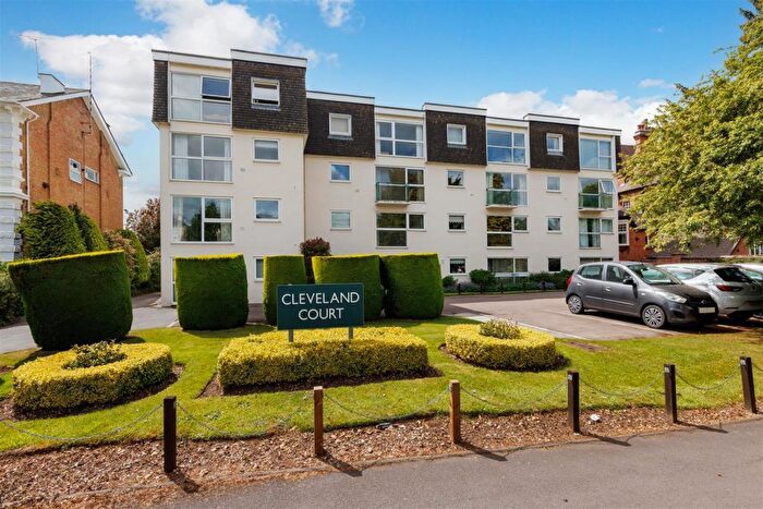 2 Bedroom Apartment To Rent In Flat, Cleveland Court, Leamington Spa, CV32