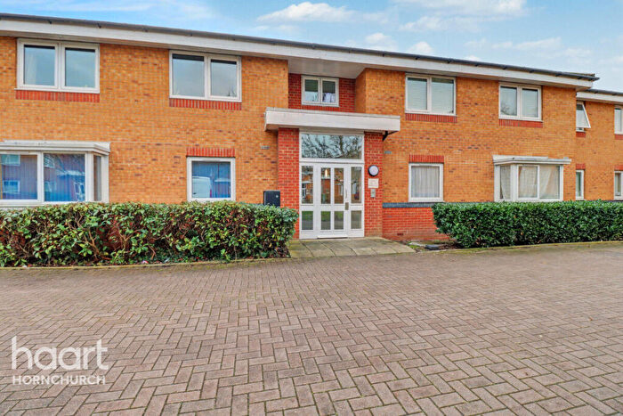 2 Bedroom Apartment For Sale In Warwick Close, Hornchurch, RM11
