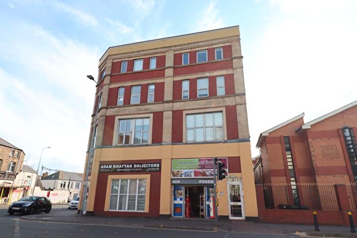 2 Bedroom Flat To Rent In Victoria House, Tudor Street, Cardiff, CF11