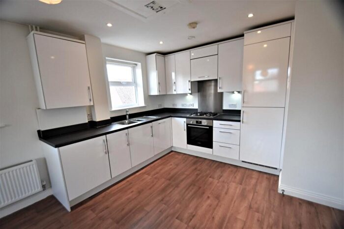 1 Bedroom Apartment For Sale In Germain Street, Chesham, Buckinghamshire, HP5