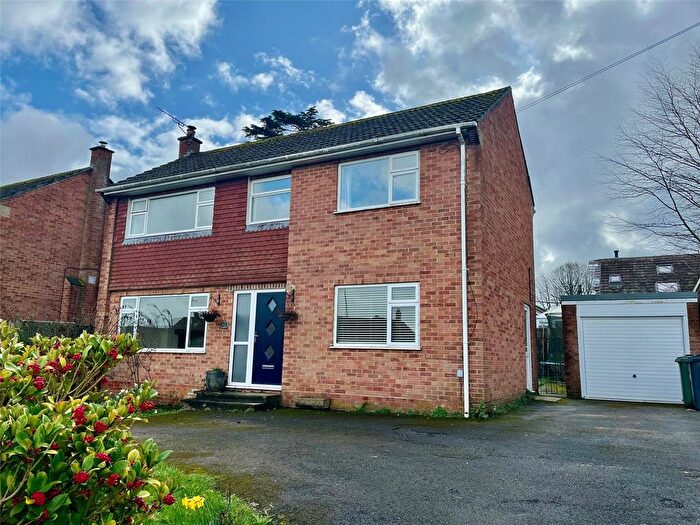 3 Bedroom Detached House To Rent In Forton Road, Chard, Somerset, TA20