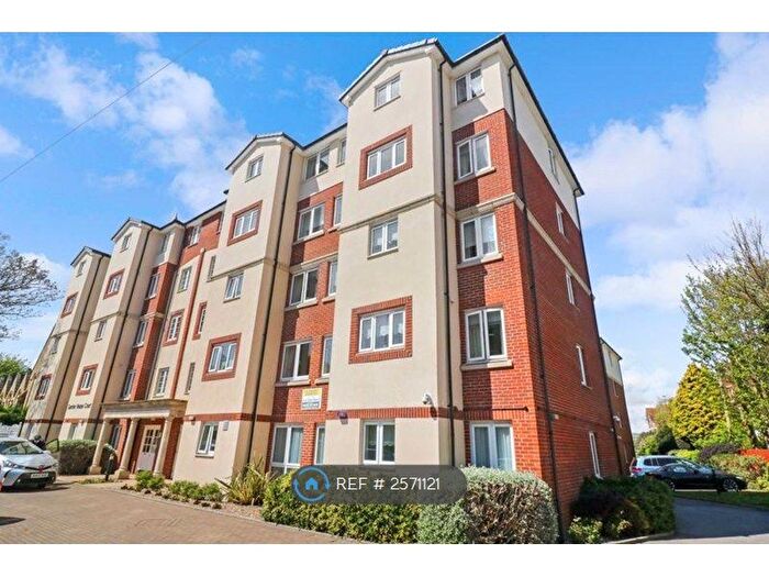 1 Bedroom Flat To Rent In Garden House Court, Folkestone, CT20