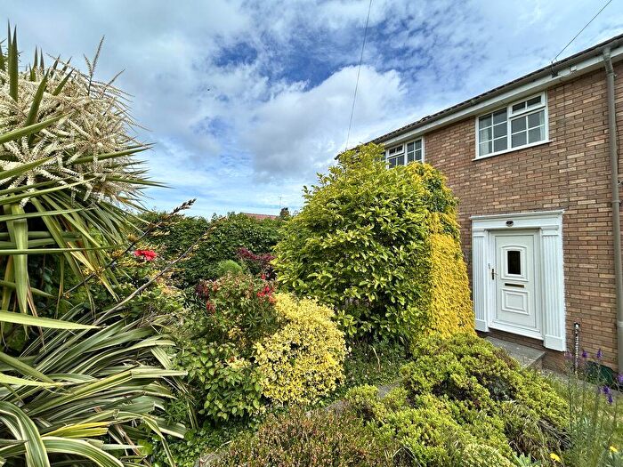 3 Bedroom End Of Terrace House For Sale In Conway Close, Rhos On Sea, LL28