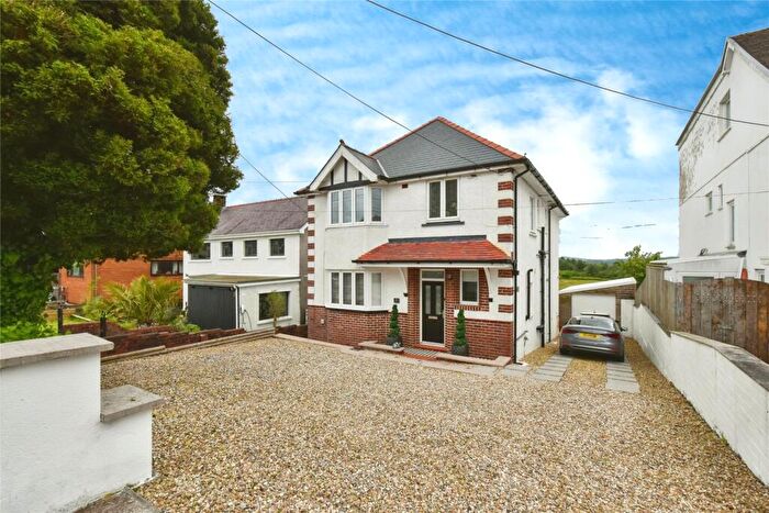 4 Bedroom Detached House For Sale In Gate Road, Penygroes, Llanelli, Carmarthenshire, SA14