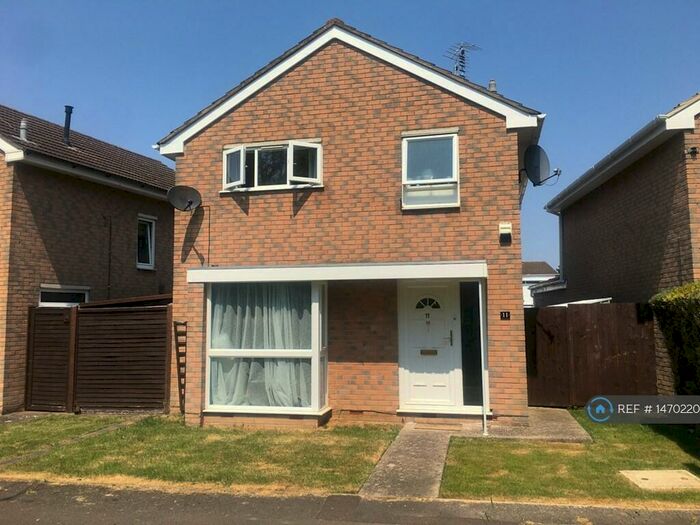 3 Bedroom Detached House To Rent In The Penns, Clevedon, BS21