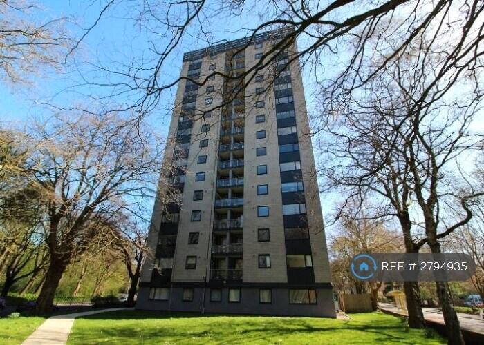 3 Bedroom Flat To Rent In Mere Bank, Liverpool, L17