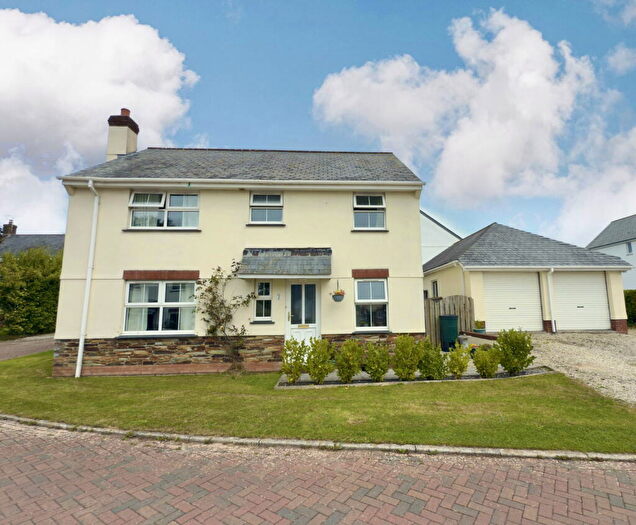 4 Bedroom Detached House For Sale In The Meadows, St Teath, PL30