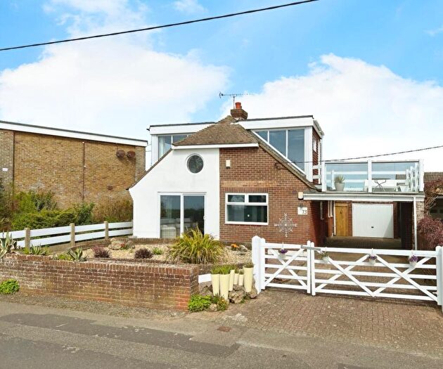 4 Bedroom Detached House For Sale In Old Dover Road, Capel-Le-Ferne, Folkestone, CT18