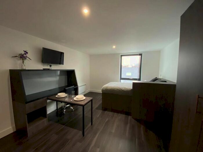 Studio To Rent In City Road, Newcastle Upon Tyne, NE1