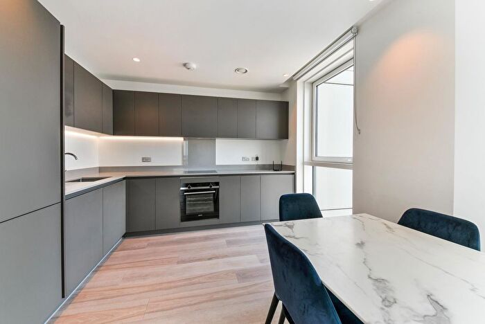 2 Bedroom Flat To Rent In Hale Works, Tottenham, London, N17