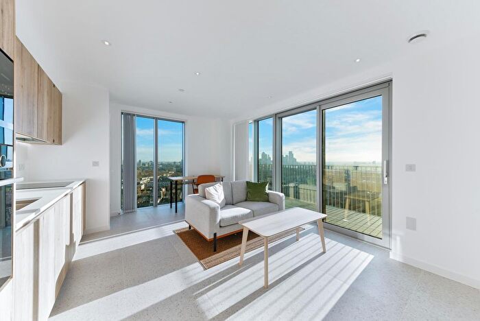 1 Bedroom Flat To Rent In Jacquard Point, The Silk District, E1