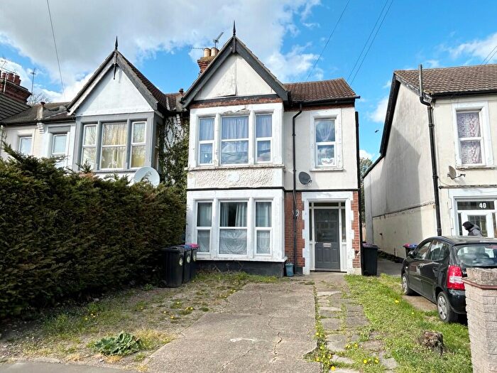 5 Bedroom End Of Terrace House For Sale In /A Anerley Road, Westcliff-on-Sea, SS0