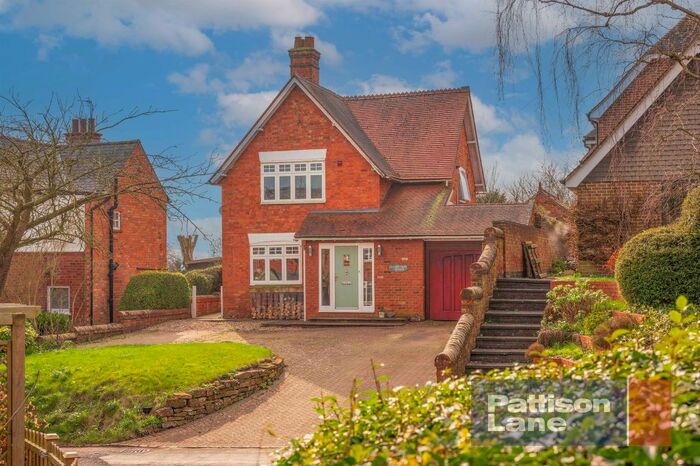 4 Bedroom Detached House For Sale In Main Street, Great Oxendon, Market Harborough, LE16