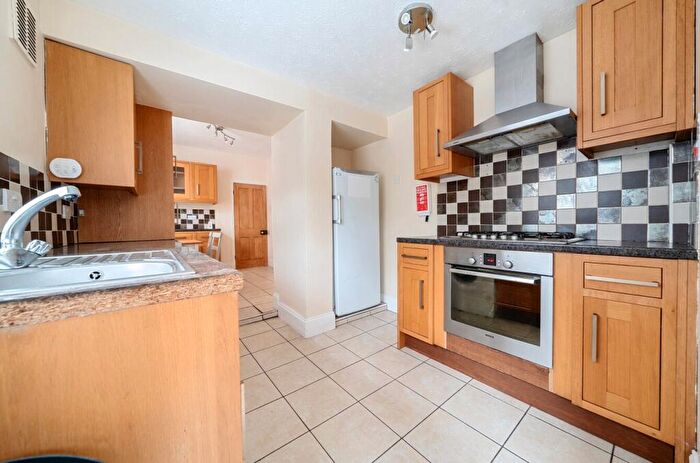 3 Bedroom Terraced House To Rent In Harold Road, Southsea, Hampshire, PO4