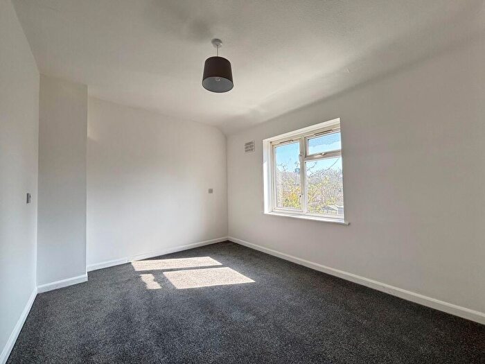 1 Bedroom Flat To Rent In Sheppey Road, Dagenham, RM9