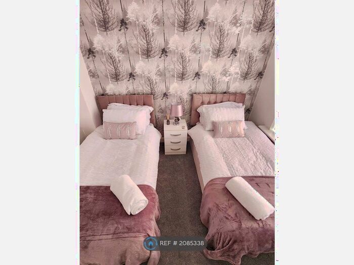 4 Bedroom Terraced House To Rent In Batsford Road, Coventry, CV6