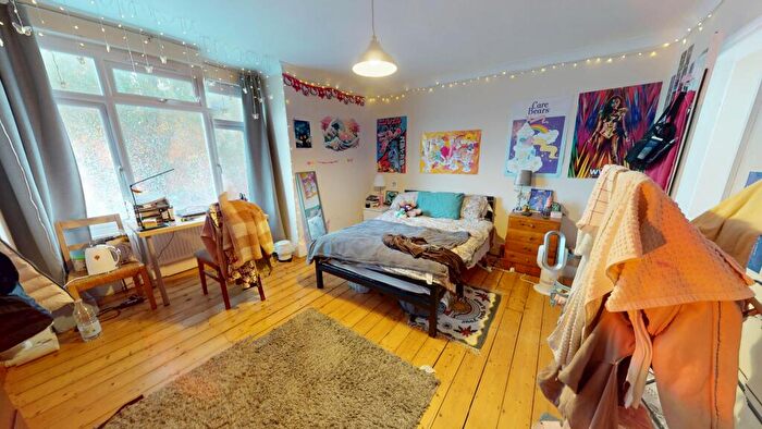 4 Bedroom Terraced House To Rent In Bernard Road, BN2