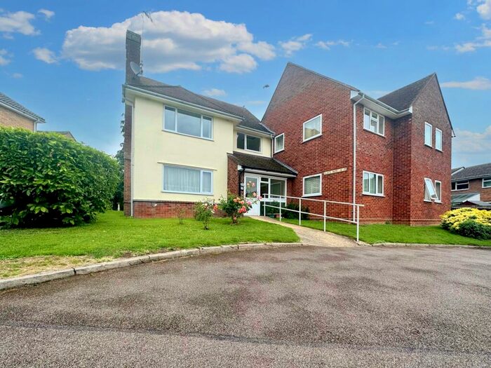 2 Bedroom Apartment To Rent In Kenworthy Road, Braintree, CM7