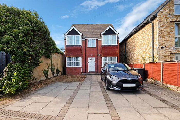 1 Bedroom Apartment For Sale In Clifton Road, Whitstable, CT5