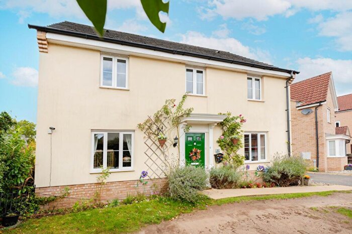 4 Bedroom Detached House For Sale In Woodcock Hill, Costessey, NR8