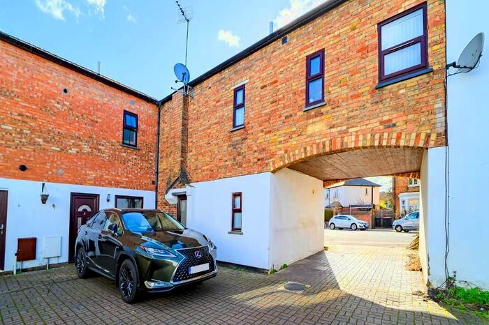 2 Bedroom Mews To Rent In Clarendon Street, Bedford, MK41