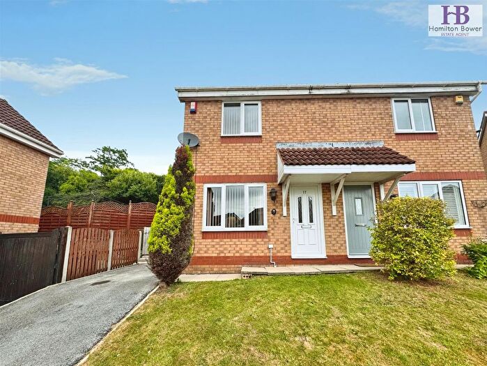 2 Bedroom Semi-Detached House To Rent In Ploughmans Croft, Bradford, BD2