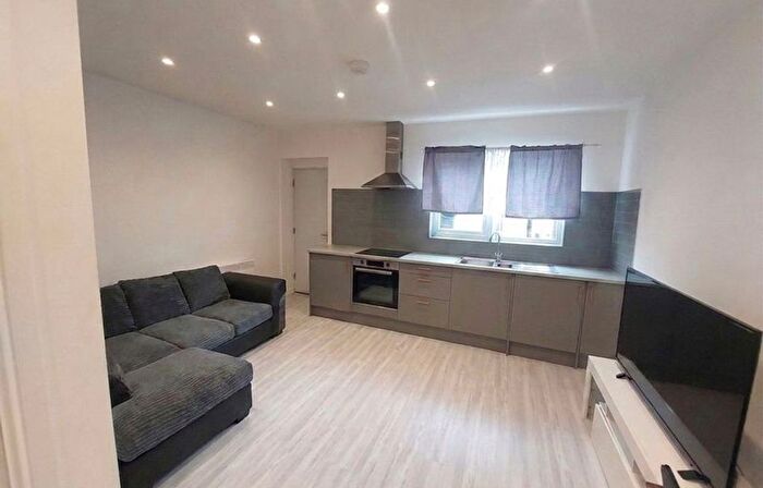 1 Bedroom Flat To Rent In London Road, Thornton Heath, CR7