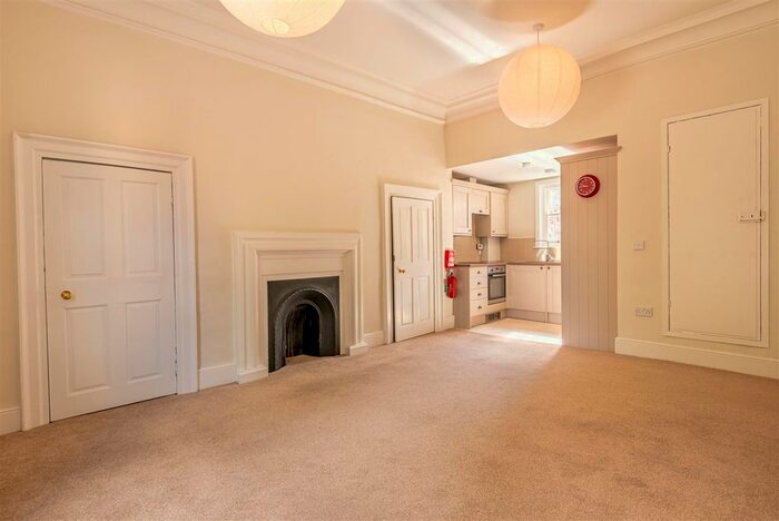 2 Bedroom Flat To Rent In Monkgate, York YO31